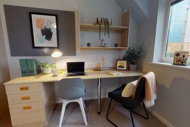 Bronze En Suite Plus at iQ Opal Court, 60 Lancaster Road, City Centre, Leicester, LE17HA - Image 2